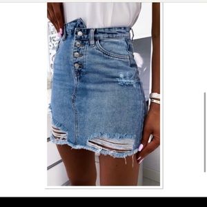 Denim high waisted mini.